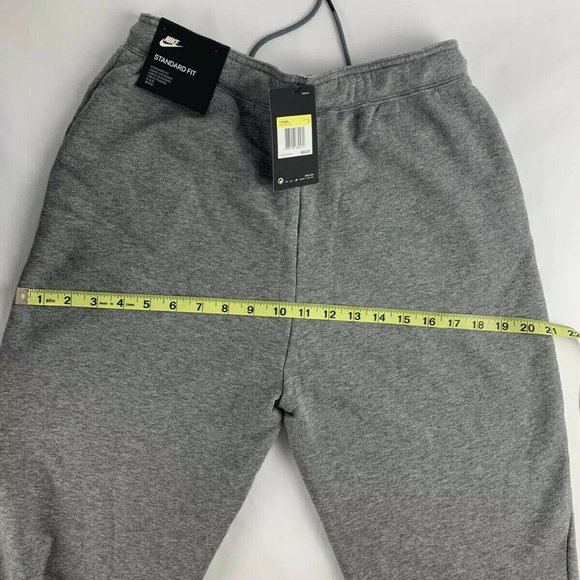 Nike Sportswear Jogger Capris Size Small MSRP $60 - Picture 9 of 10